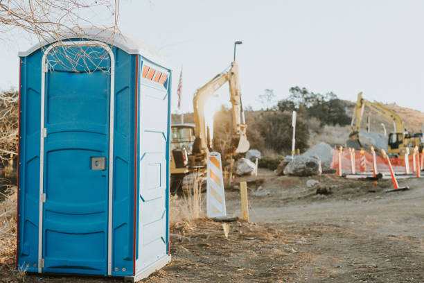 Portable Toilet Options We Offer in Spring City, TN